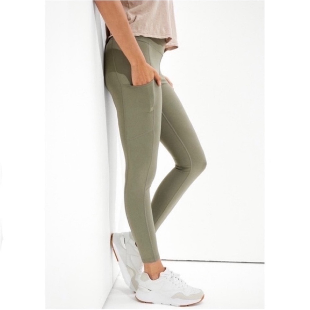 American Eagle Green The Everything Pocket Workout Yoga Leggings